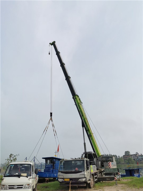 城口县桥梁建设吊装案例